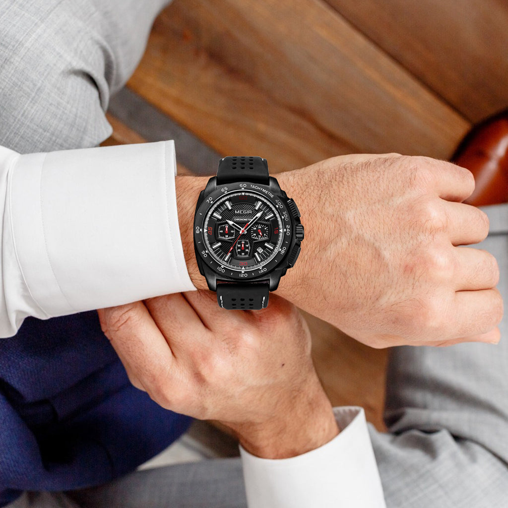 MEGIR Chronograph Men Sport Watches Fashion Silicone Strap Military Quartz Wristwatch Clock Relogio Masculino 2056